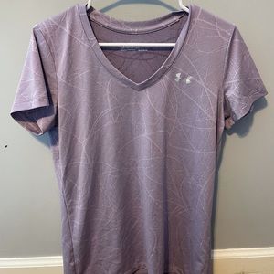 Under Armour heat gear v neck (Medium)
